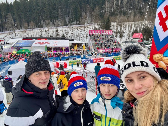 SKI, Ostatní, jen tak něco